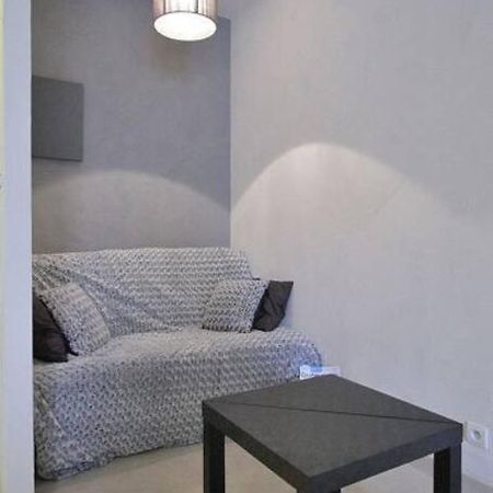 Appartement Avec Ascenseur La Defense Courbevoie Eksteriør bilde