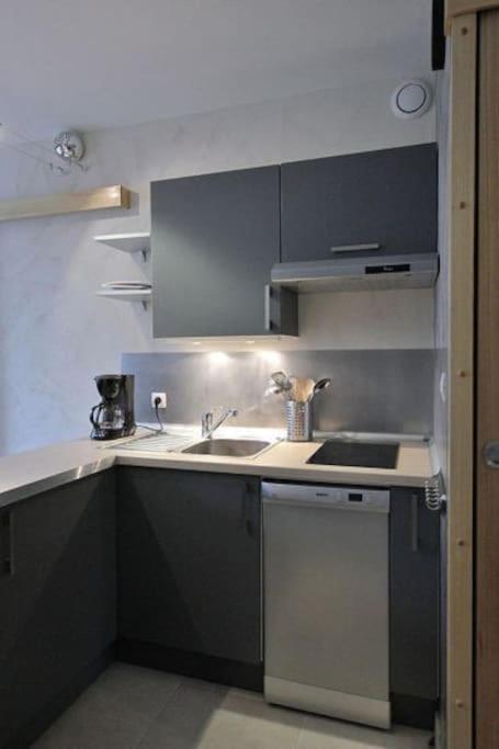 Appartement Avec Ascenseur La Defense Courbevoie Eksteriør bilde