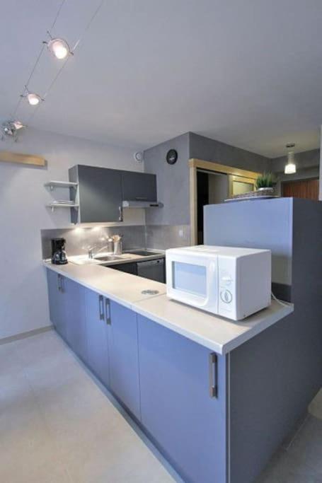 Appartement Avec Ascenseur La Defense Courbevoie Eksteriør bilde